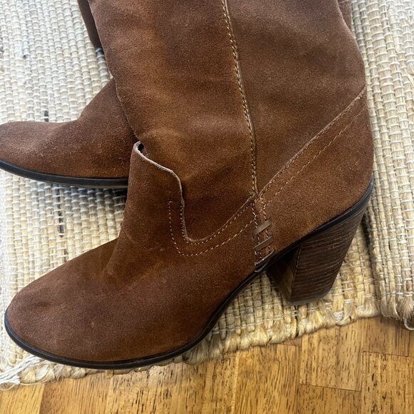 Tall Dolce Vita Suede Boots Sz 9 - Picture 1 of 11